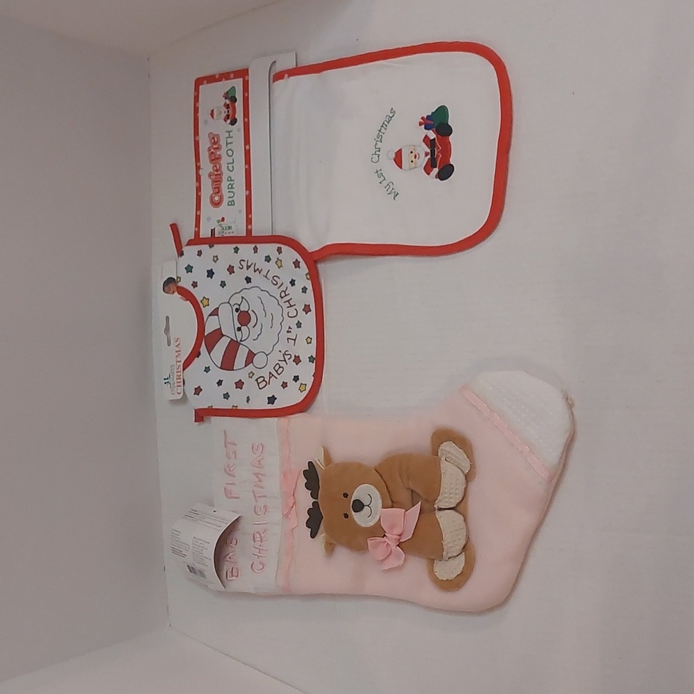 BABY'S FIRST CHRISTMAS STOCKING BIB BURP CLOTH 3 Peice Set